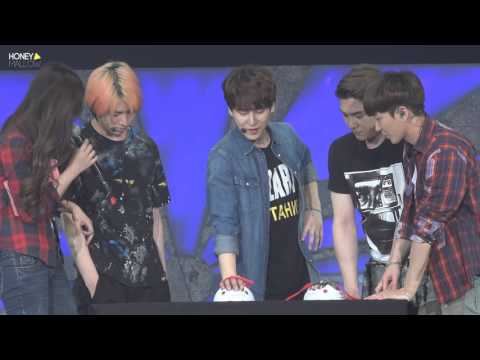 160305 KYUHYUN : Super Camp in Shanghai '희철이형이 좋아? 강인이형이 좋아?'