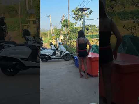 จะเอารองเท้า