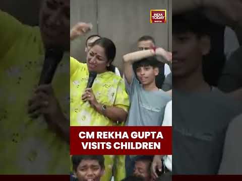 #DelhiCM #RekhaGupta Interacts with #Children at #DMRC Home Ahead of #Diwali | #indiatoday #shorts