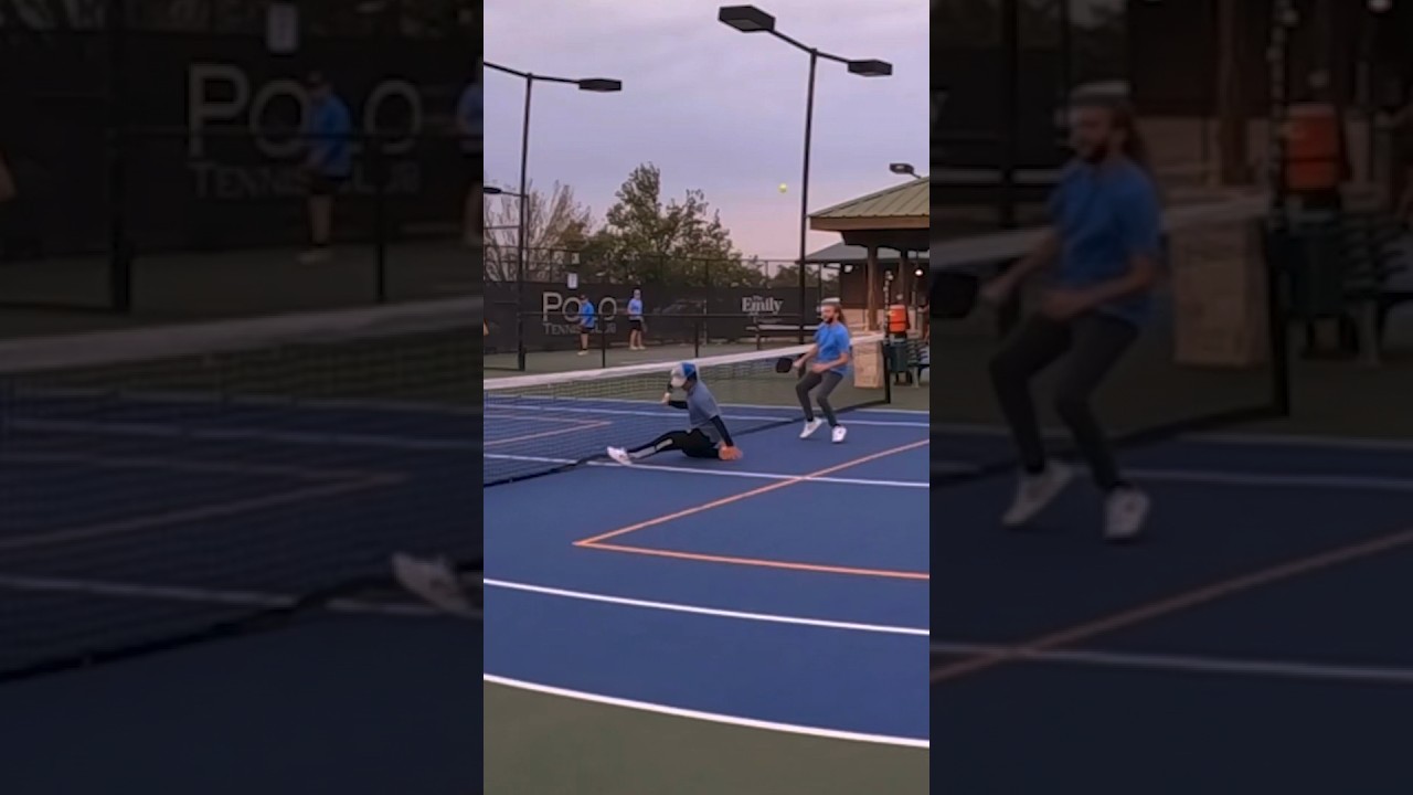 CRAZY Defensive Pickleball Play 🤯