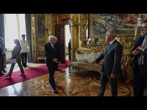 Mattarella riceve Meloni e i Ministri al Quirinale in vista del Consiglio Europeo