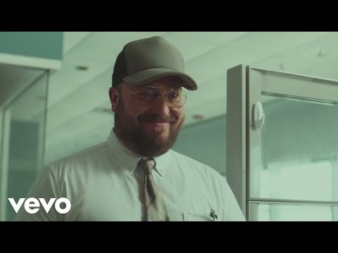 Mitchell Tenpenny - Therapy (Official Music Video)