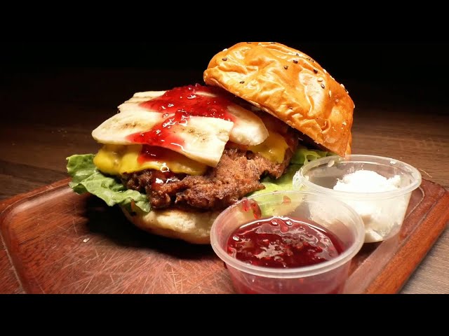 GLOBALink | Faces of China: Developing a Xinjiang-flavored burger