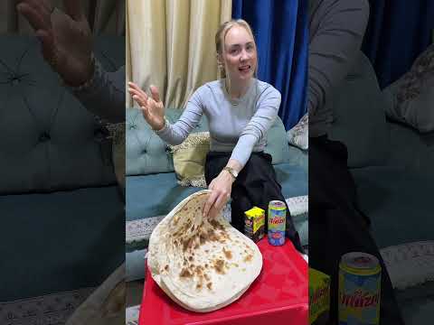 شوف وين جانت مينا  😂 علي و مينا