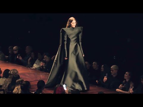 Balenciaga | Spring/Summer 2025 | Paris Fashion Week