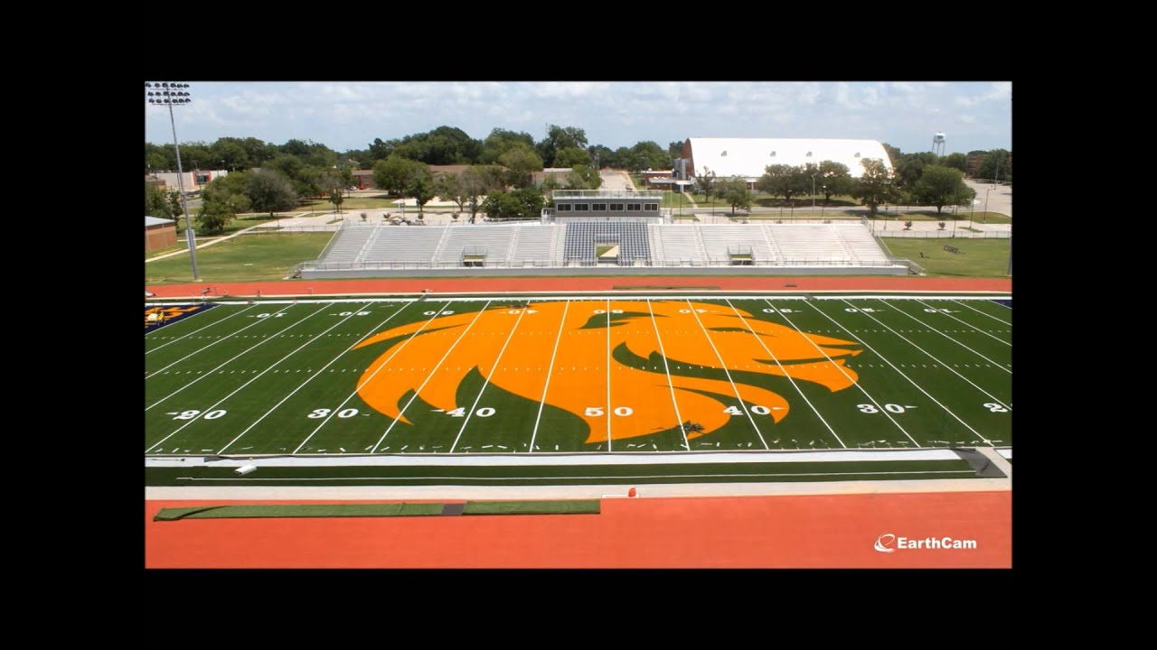 texas-a-m-commerce-giant-logo-time-lapse-astroturf-youtube