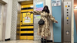 三番舘 旭川本店のレトロなエレベーター