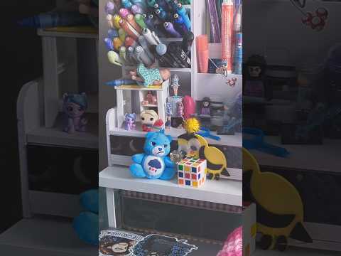 cleaned up my desk as well #desksetup #tidyup #cleaning #crochet #artist #crafting #maximalism