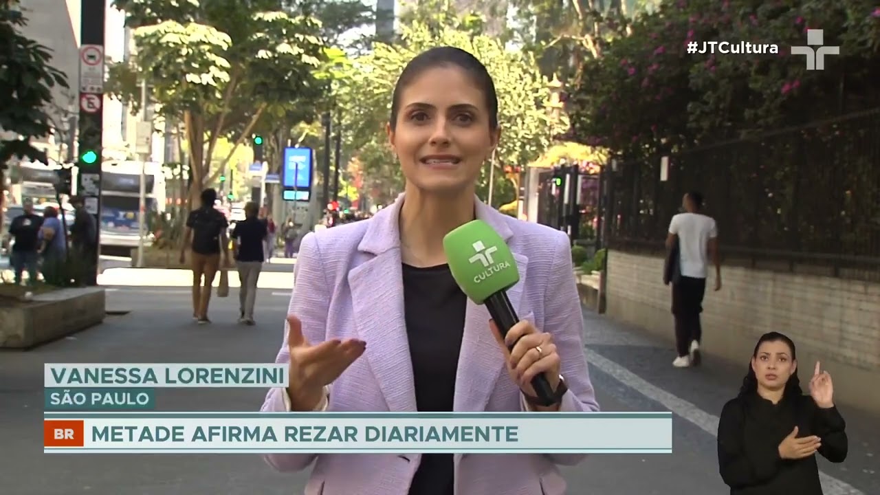 Nove em cada dez brasileiros que se declaram sem religião afirmam ter fé segundo pesquisa