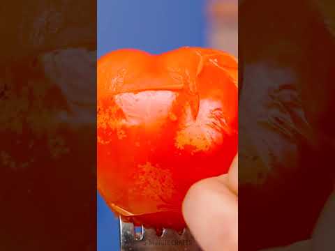 Mind-blowing fruit and vegetable peeling & cutting tips!