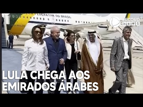 Lula chega aos Emirados Árabes para agenda de encontros
