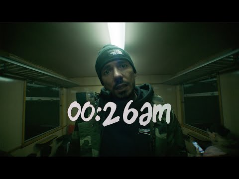CAPITAL BRA, LUCRY & SUENA – 0UHR26 [Official Video]