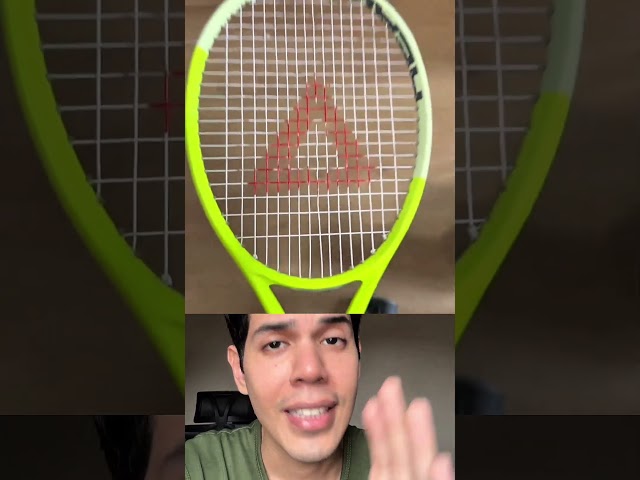 Así se cambian las cuerdas de una raqueta