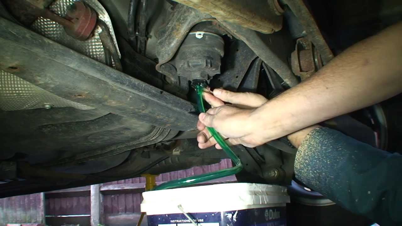 2007-2012 Ford Mondeo 2 0 TDI fuel filter change - YouTube 95 stratus wiring diagram 