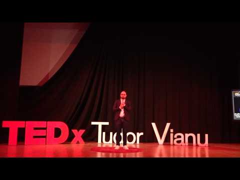 Scrie-ți propria poveste | Valentin Comănoaia | TEDxTudor Vianu Youth