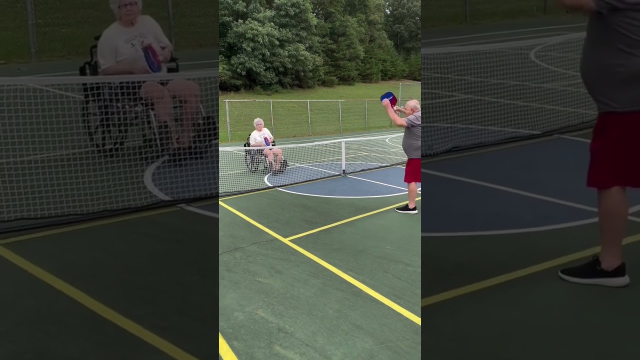 This is couple goals 🫶 #pickleballlovers #couplegoals