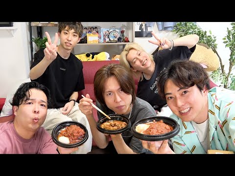 【うまトマハンバーグ】美味しすぎて撮影後もまだ食べ続ける男たち！！！