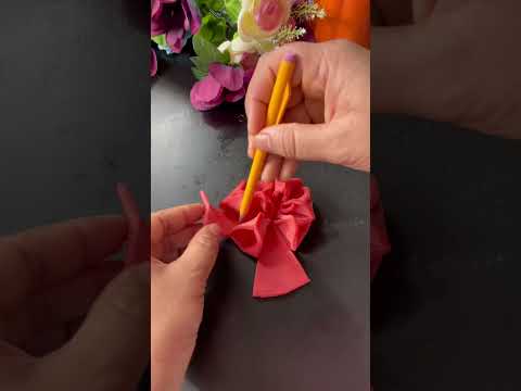 পেন্সিল দিয়ে সুন্দর ফুল পিঠা।  #ভাইরালভিডিওシ #পেন্সিল  #fbreels #foryouシ #art #cake