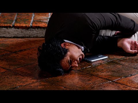 👨‍🦼 Rodrigo corre a Félix de su <strong>casa</strong> #ElRenacerDeLuna #Telenovelas