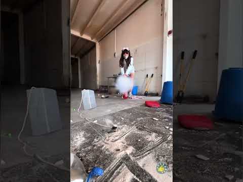 Saksikan Dia Meloloskan Diri dari Sekring yang Terbakar