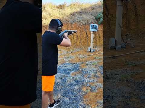TIRO DE ESPINGARDA CALIBRE 12! #SHORTS