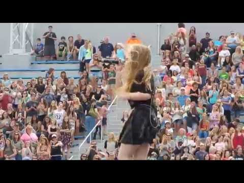 Sabrina Carpenter (Eyes Wide Open) - Hershey - June 28, 2015