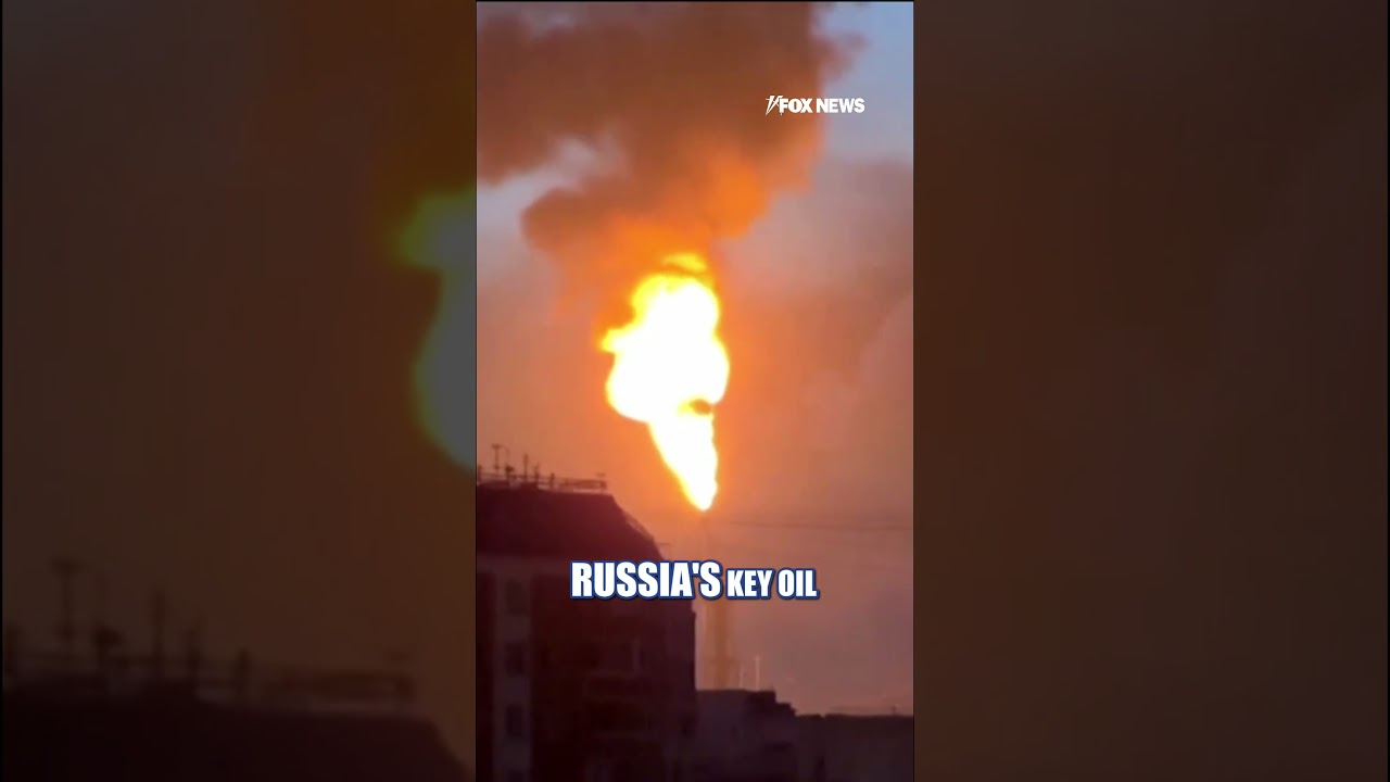 Ukraine damages key Russian oil facility in LARGEST ATTACK on Moscow #shorts #world #news #foxnews
