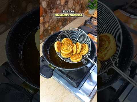 Pinwheel Samosa Recipe #ytshorts #recipe #food #viralvideo #cooking #samosa #shorts #cookingvlogs