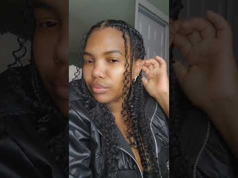 This two braided hairstyle is so cute 😍