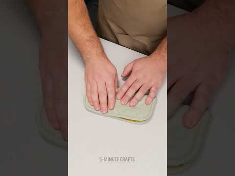 Oven mitt into quick-made wallets🕶️