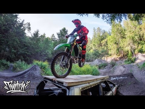 Twitch - Real Moto BTS