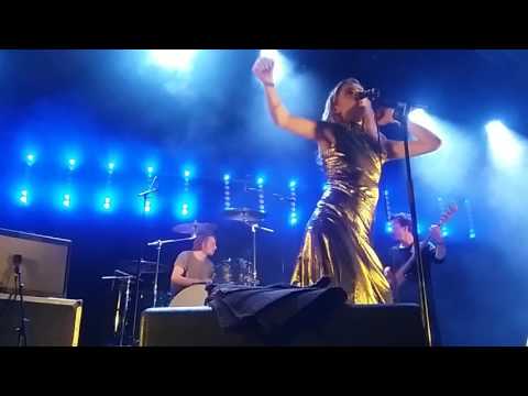 Pumarosa - Priestess maandag 18 juli 2016 @ valkhof festival 2016 Nijmegen Holland