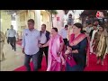 Anant-Radhika Wedding: Anant-Radhika की प्री-वेडिंग फंक्शन के बाद, परिवार ने द्वारकाधीश के किए दर्शन  - 01:57 min - News - Video