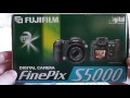 Fuji Finepix S5000 Kamera from 2003