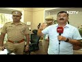 Salman Khan Attack Case: Lawrence Bishnoi के Gang में Mumbai Police ने कैसे घुसाए अपने मुखबीर?  - 06:37 min - News - Video