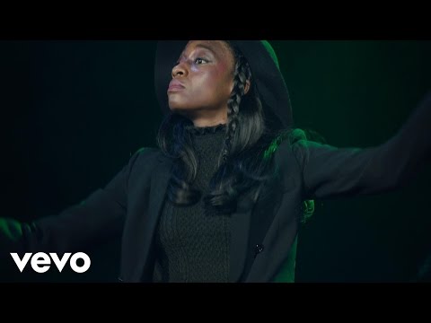 Little Simz - Gratitude (Live) – #VevoHalloween 2015