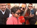 Ram Mandir: 5 साल की बच्ची Ram Lalla के Darshan करने आई Ayodhya, हनुमान चालीसा का किया पाठ  - 01:10 min - News - Video
