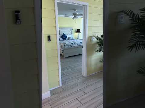 宿泊施設による動画