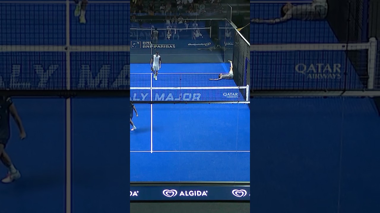 Which sport has more epic rallies, Pickleball or Padel? 🤔 🎥: @PremierPadelOfficial #shorts