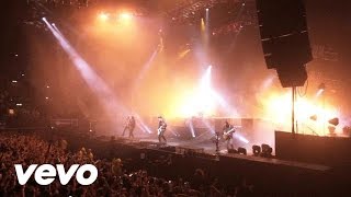 The Swarm (Live from Wembley Arena)