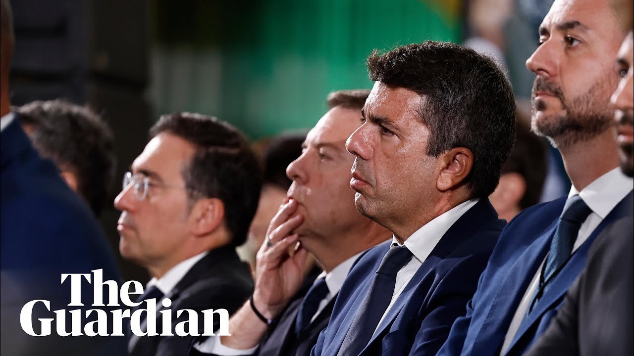 Valencia's Carlos Mazón heckled at flood victims state funeral