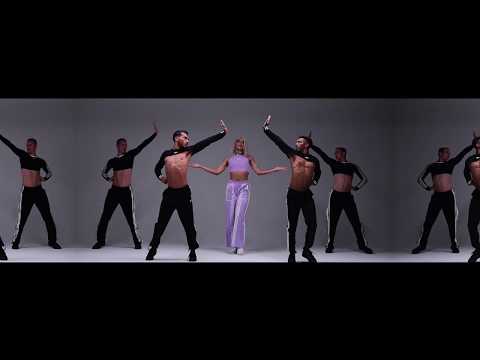 Pabllo Vittar feat. Charli XCX - Flash Pose (Official Choreography)