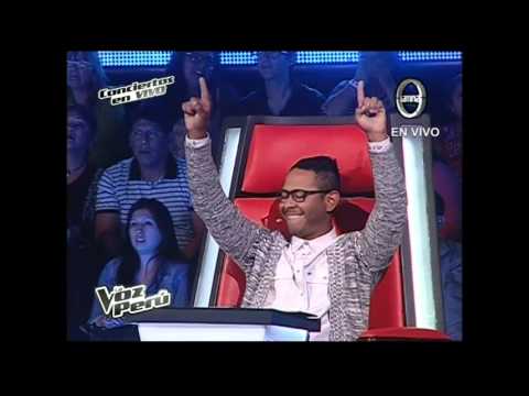 Betsabé Navarro canta
