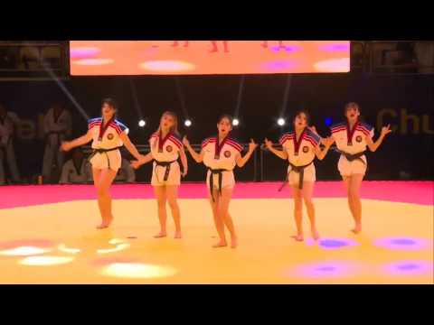 Ktigers Demo at Korea Open 2017 - Taekwondo