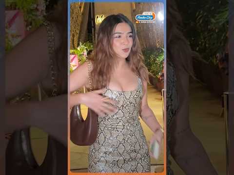 Apoorva Mukhija aka Rebel Kid has CUTE Advise for Paparazzi 56 thousand views  play Short