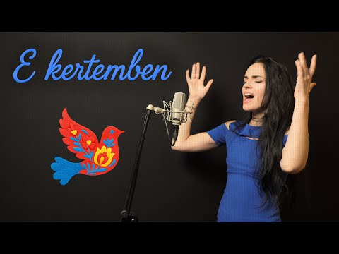 Julia  Kotova - E Kertemben