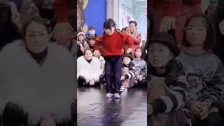 Coolest kid ever?                              #ello #dance #kids #breakdance #korea