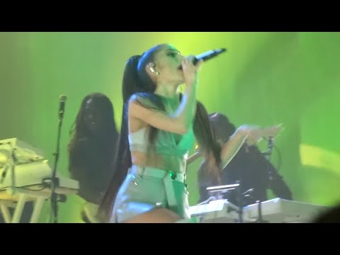 Ariana Grande - worst behavior (dwt live concept)