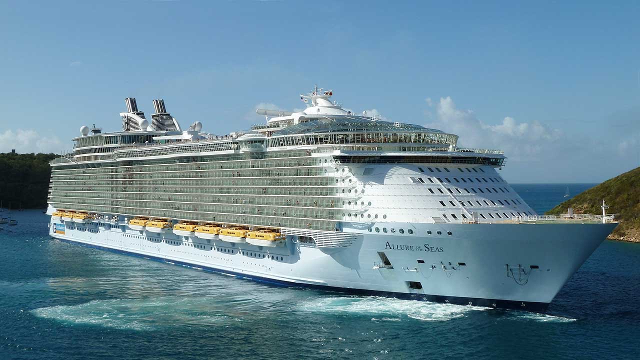 Allure of the Seas Review - The Ultimate View of the World's Largest ...