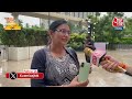 iPhone 17 Series India Sale: London से Mumbai आया बेटा, मां को दिया iPhone 17 का तोहफा | Aajtak  - 01:43 min - News - Video